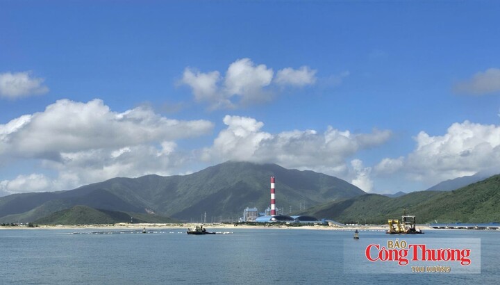 Toàn cảnh Nhà máy Nhiệt điện Quảng Trạch 1